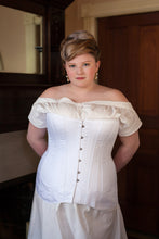 Load image into Gallery viewer, 1910s Mid-Bust Corset
