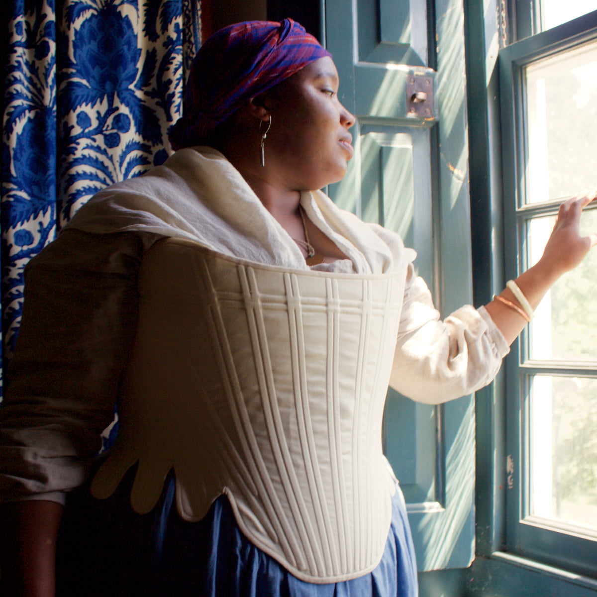 Historical Corsetry for the 21st Century – Redthreaded